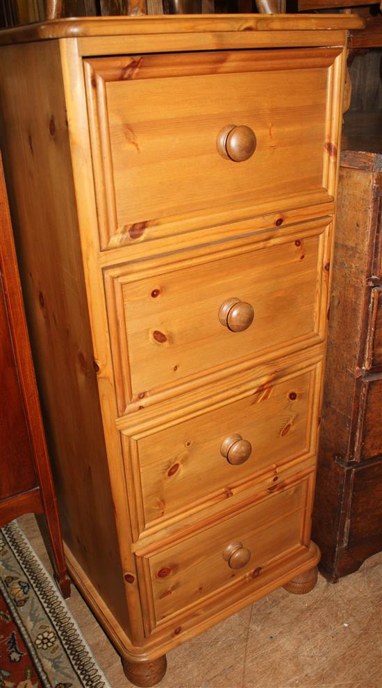 Slim pine 4 drawer chest